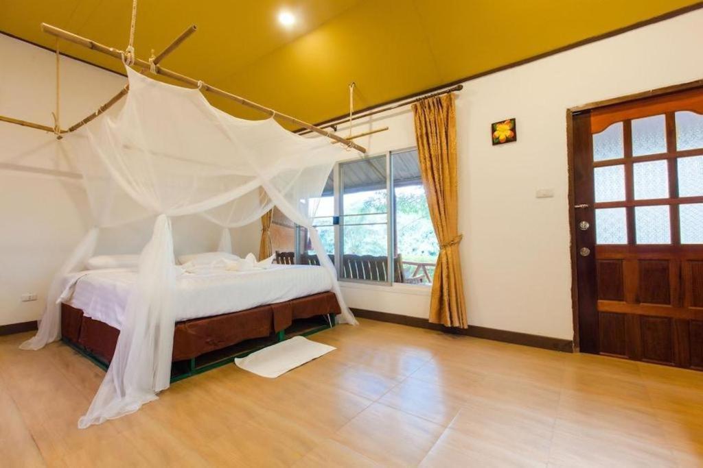 Varee Valley Resort And Restaurant Khon Kaen Dış mekan fotoğraf