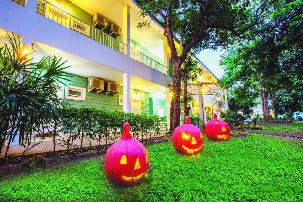 Varee Valley Resort And Restaurant Khon Kaen Dış mekan fotoğraf