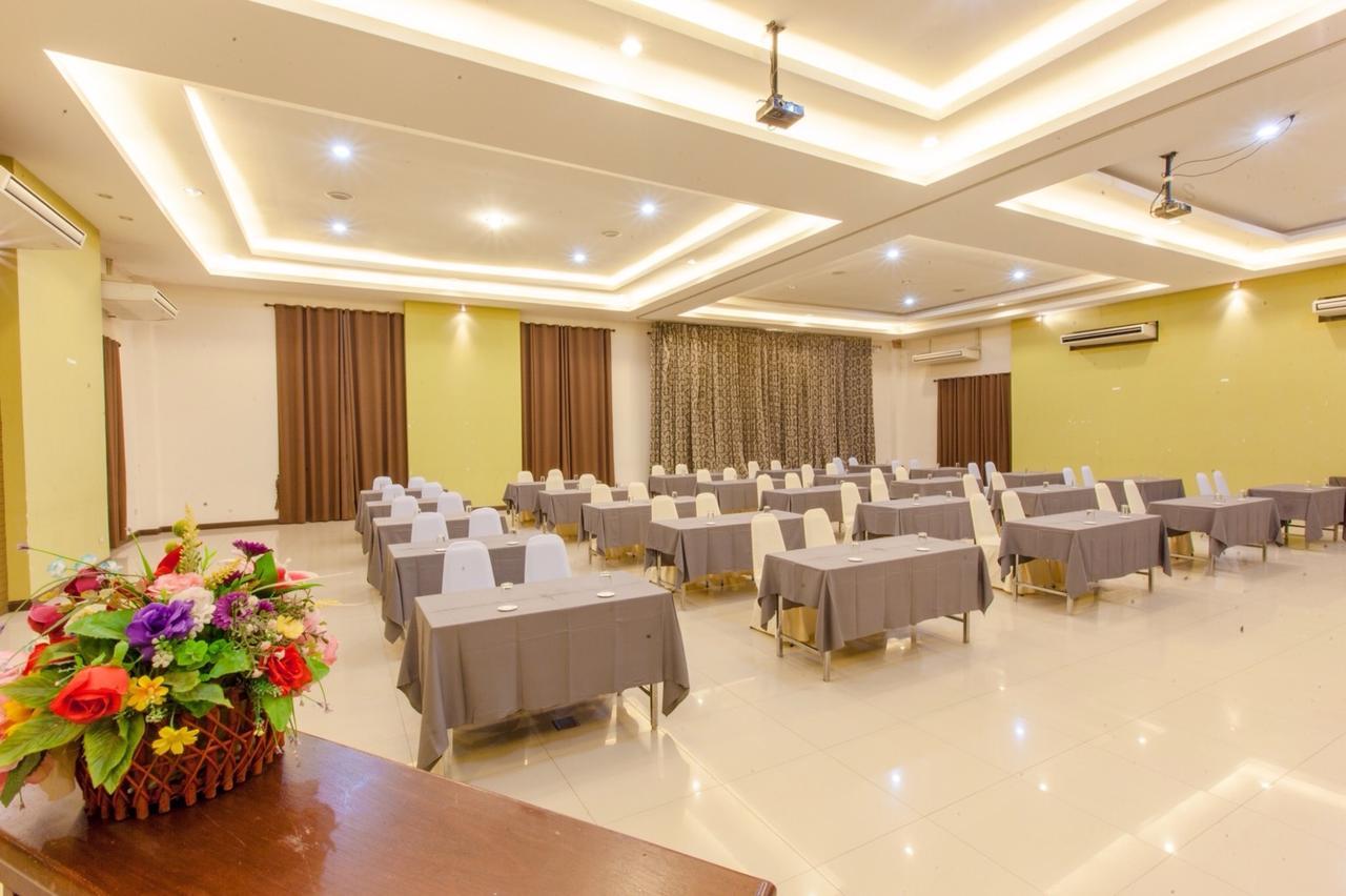 Varee Valley Resort And Restaurant Khon Kaen Dış mekan fotoğraf